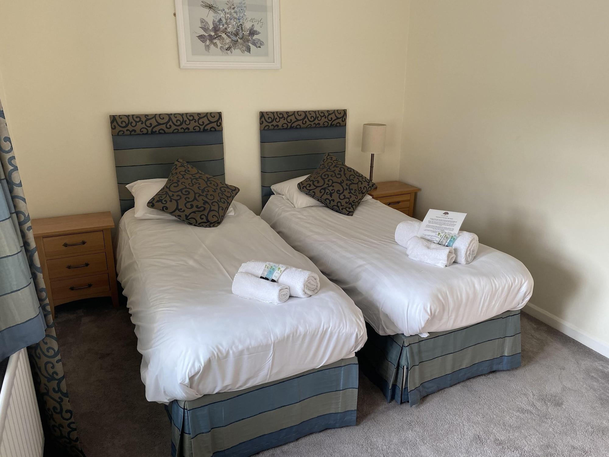 The Royal Oak Bed & Breakfast Ashbourne  Dış mekan fotoğraf
